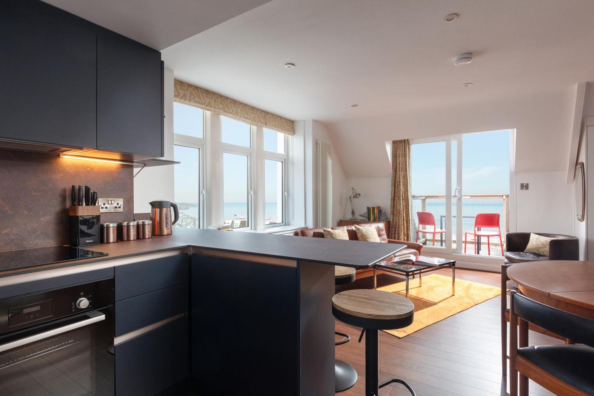Chelsea House Holiday Apartments ファルマス 部屋 写真